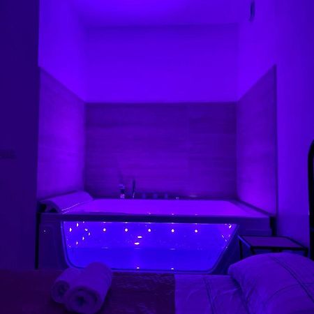 Maris Suite - Appartamento Con Vasca Idromassaggio Alghero Buitenkant foto